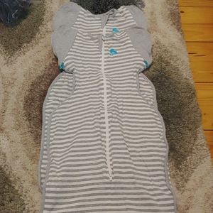 2 medium love to dream swaddles